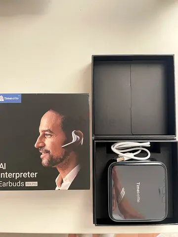 AI Interpreter Earbuds