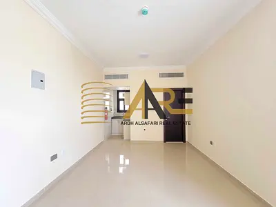 Like brand new Studio big size just 30k