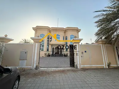 فيلا للبيع في منطقة القرائن 4