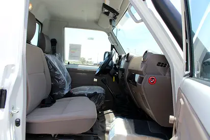 2026 Toyota LAND CRUISER 70 SERIES 照片 12