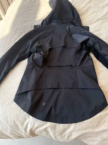 Lululemon Goal Smasher Jacket size 2