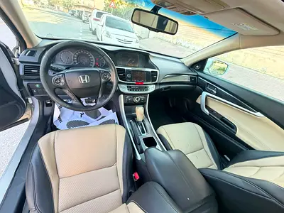 2015 Honda ACCORD — миниатюра 9