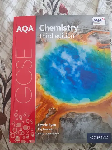 AQA GCSE Chemistry textbook (Used)