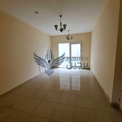 2bhk apartment For Family with 2 balconies