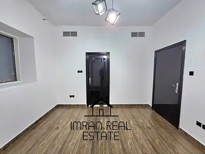 LUXURIOUS SEAFRONT 2BHK PRIME LOCATION GYM POOL BALCONY COVERED PARKING