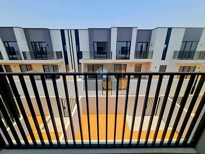 Vacant | Spacious Interior | Best Aamenities