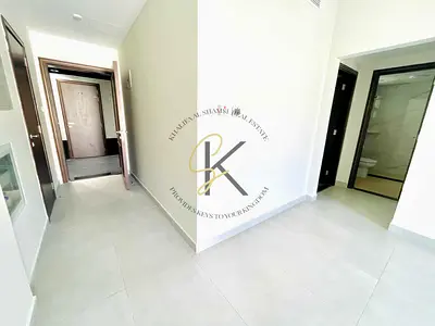Luxury brand new building first shifting 1bedroom with balcony with wardrobe with fre parking in front of alzahiya city centre