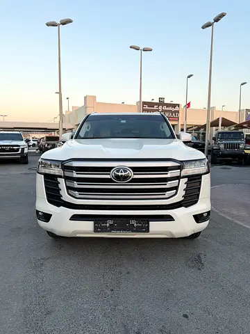 تويوتا لاند كروزر 2024 خليجي GXR V6 صبغ الوكاله Toyota Land Cruiser GXR 2024 GCC Specs