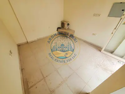 Very Chaper price shop available for rent