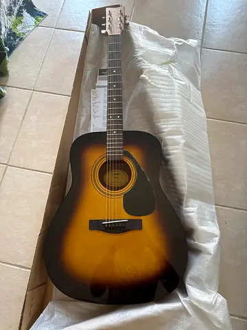 Yamaha Guitar F310 Tbs