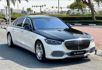 2022 Mercedes-Maybach S-Class S 680 GCC Specs in Dual Tone Color