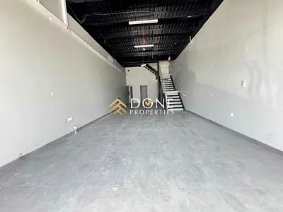 30 days free luxury shop Mazzine floor office space parking ready to move Business area only jest 110k
