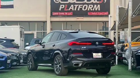 2025 BMW X6 thumbnail 4