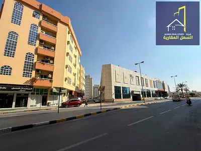 للبيع بناية سكني تجاري في الشارقة منطقة المصلى علي الشارع العام بدخل 10%