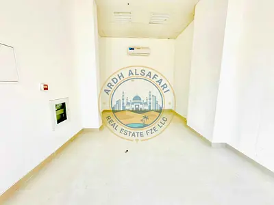 Unique location for new business on road shop available