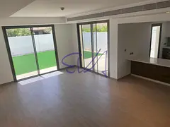 Single Row | Prime Location | Made Room | Ready soon