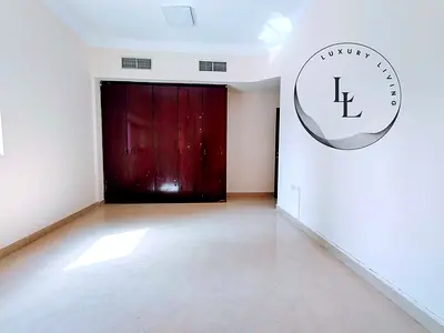Lavish 2bhk apartment in 42k with free parking outside
