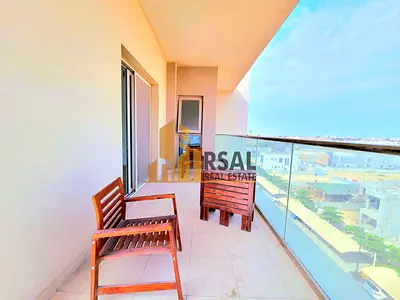 Luxurious Style 2BR | Wooden Floor | Balcony and Open view