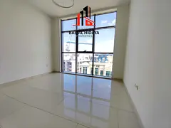 Spacious 1BR With All Amenities!! Near MOE!! Call Now!!
