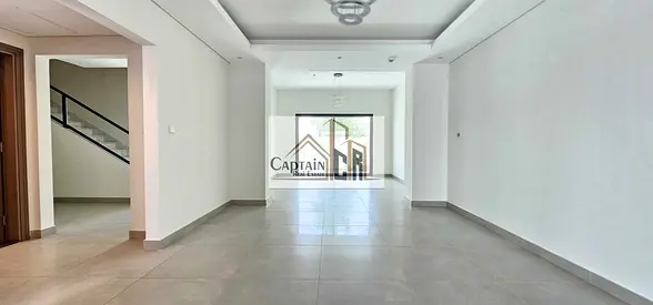 🏡 Premium 4BHK Luxury Villa | 2 Living Rooms | 2 Kitchens | Maid Room | 4,000 Sqft | AED 145,000 Yearly | Available from 15 March