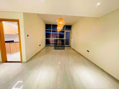 Spacious 2 BHK | Road View | Family Building