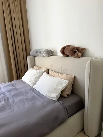 King bed with mattress + bed set  180x200cm
