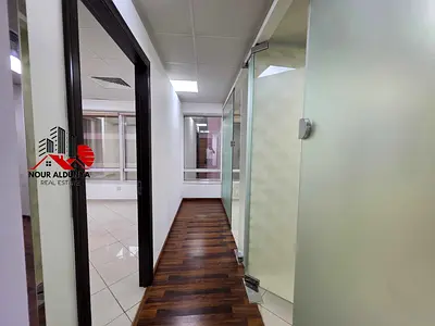 FULLY FITTED // CLOSE TO METRO // 670SQFT OFFICE // BOOK NOW