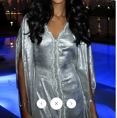 SHIMMER EMBROIDERED SILVER KAFTAN