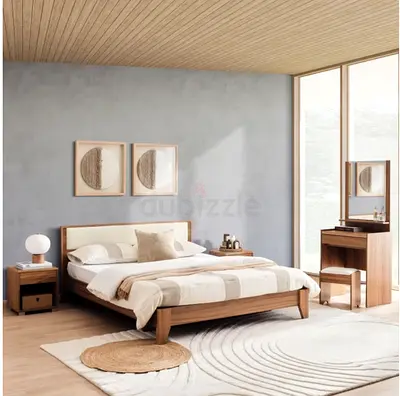 Solid Wood Queen Bed with Matching Nightstands and Dressing Table - Set with mattress
