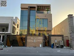 Villa Al-Haliou, 2 floors, roof, 6 master bedrooms, 4500 sq m, built area 3014 sq m, includes electr