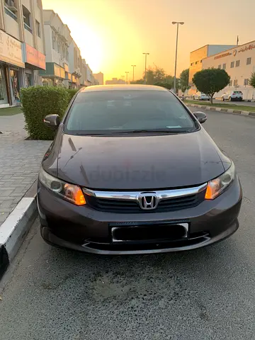 Honda Civic 2012 1.8 i-VTEC GCC Specs