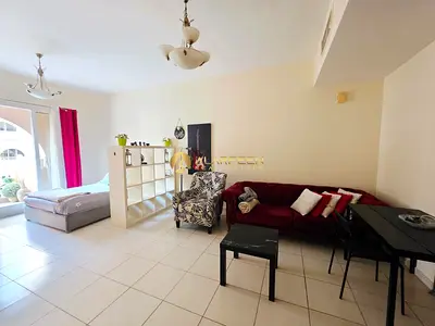 Fully Furnished l Spacious I Modern Living