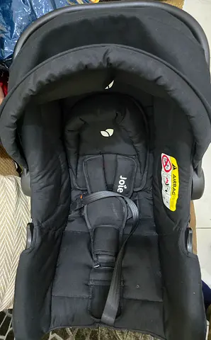 Car seat for sale for 0-6 months old kid