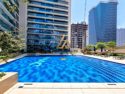 Vacant | Amazing Views | Near Metro