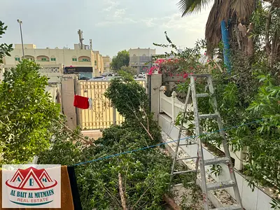 Residential and commercial corner villa on the main street in Al Fayhaa