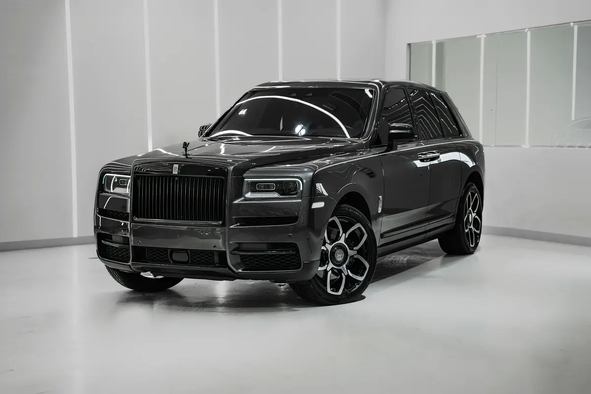 Rolls-Royce Cullinan 2022 — photo 1 of 13