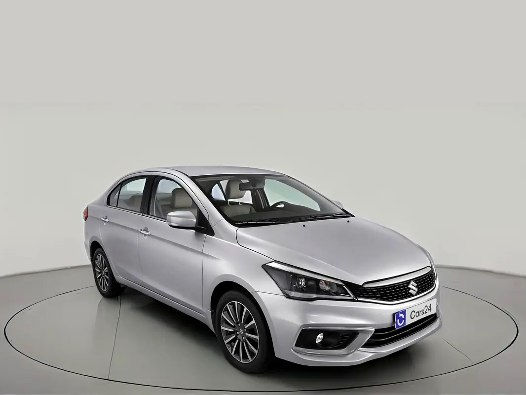 Suzuki Ciaz 2023 — photo 1 of 13