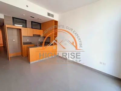 Beautiful Stylish Studio Community view