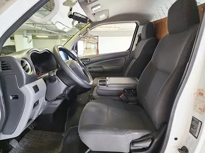 صورة 9 لـ 2022 Nissan URVAN