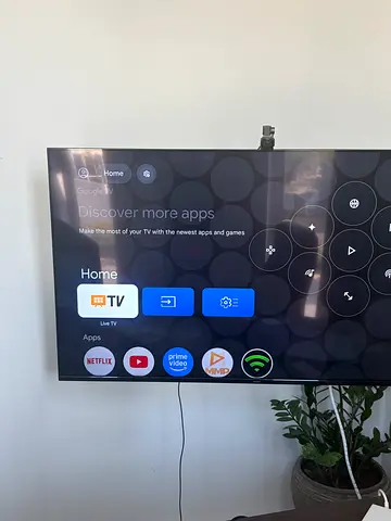65 Philips Dolby Vision HDR Smart Google TV - perfect Working Condition