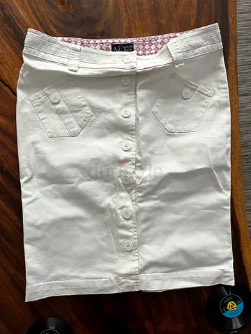 ARMANI JEANS women’s white skirt