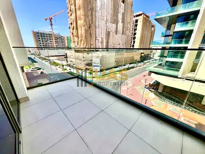 Brand New |1-Bedroom with Spacious layout| Nearby Metro