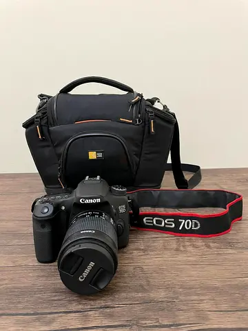 Canon EOS 70D with Kit Lens and Camera Bag - Brand New Condition