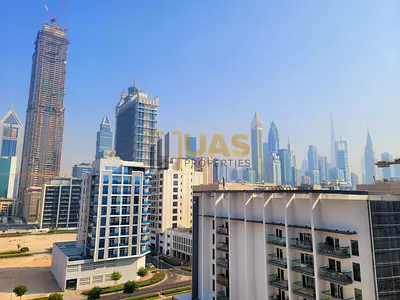 Lavish 2bhk with 1 month free with pool parking near to Metro station