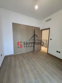 | Luxury 4 br | Single row | Gated community | Premium amenities
