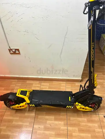KUGOO G3 PLUS DUAL MOTOR 2026 BRAND BEW BOX ELECTRIC SCOOTER NOW AVAILABLE IN GOOD DEAL BUY NOW: