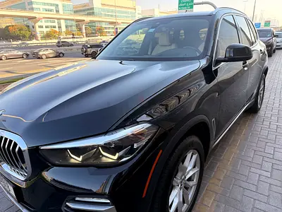 BMW X5 xDrive40i 2021 American Specs - Excellent Condition