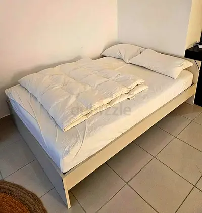 SINGLE BED