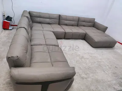 Expensive quality Natuzzi Italia Original leather Ushape sofa like new