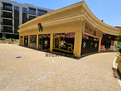Corner Retail Shop | Rose Palace | Multiple Display Counters